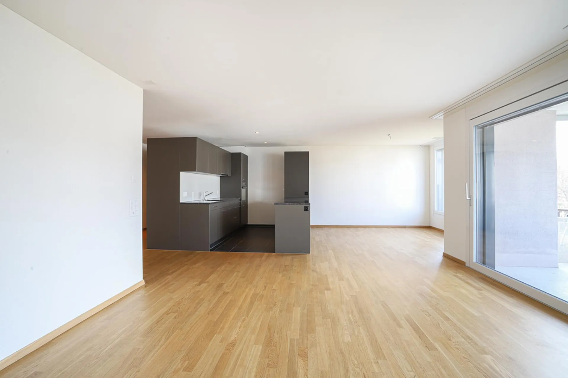 Moderne 3.5 Zimmer-Wohnung mit grosszügigem Balkon zu vermieten