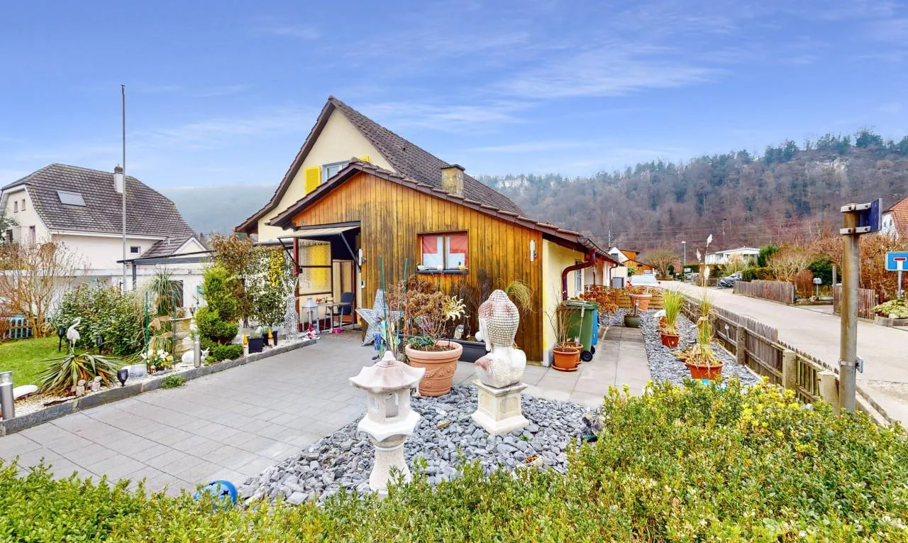 Charmantes Einfamilienhaus an sonniger Lage