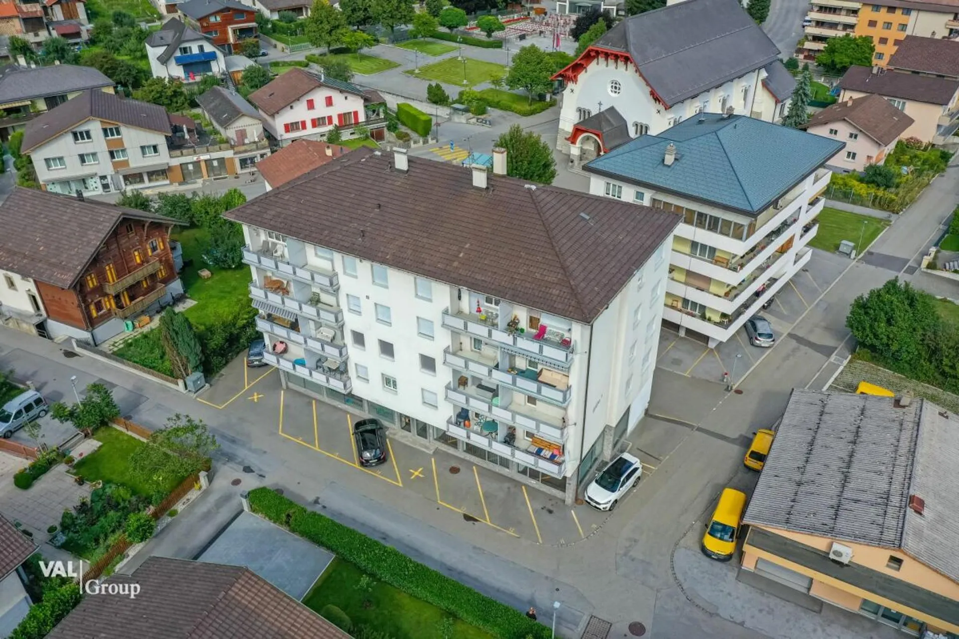 Grosszügige 4.5 Zimmer Wohnung