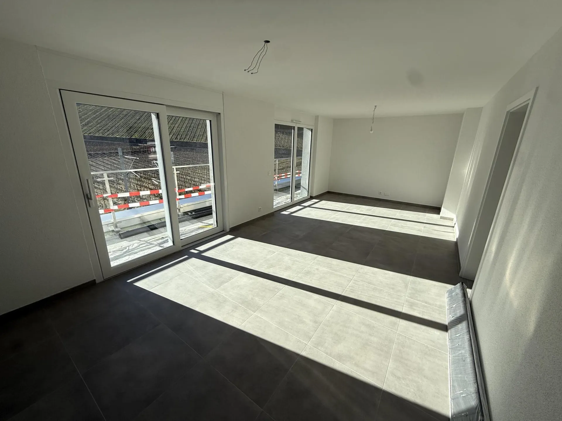 Appartement neuf de 2.5 pièces idéalement situé à Salgesch