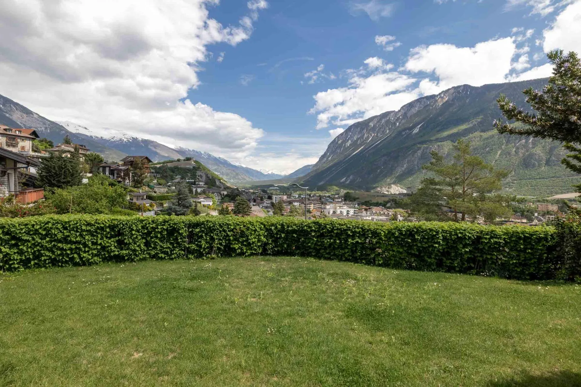 Image 10