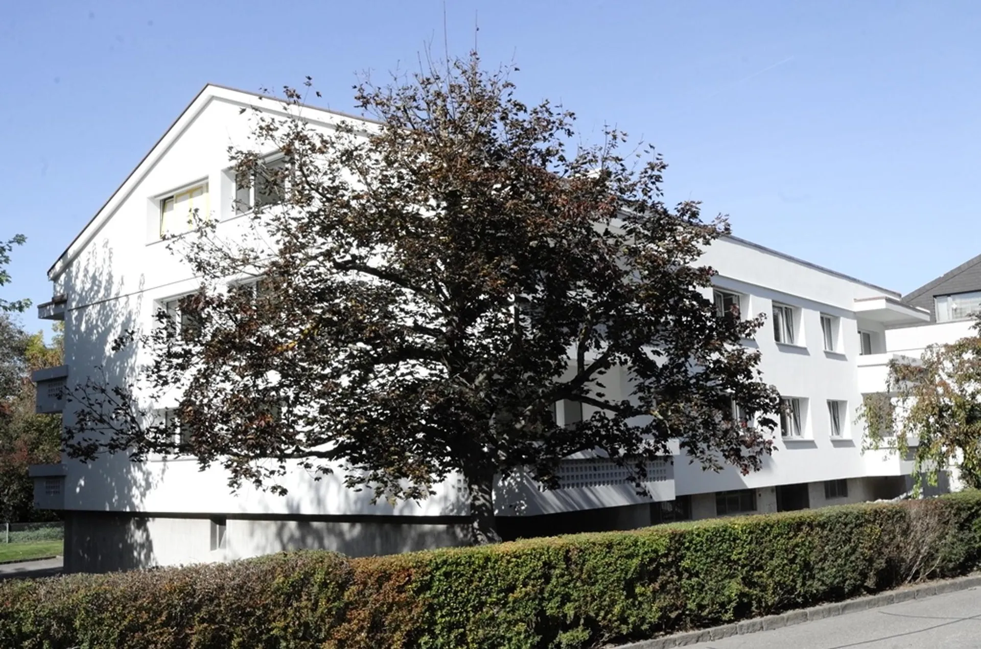 Total renovation. Modern 3.5-room apartment in a quiet location near public transport