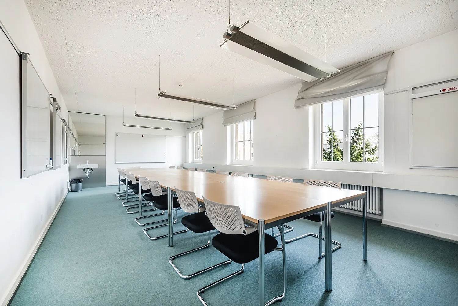 Benötigen Sie mehr Platz? Wir bieten Flächen von 10 m² bis 500 m²