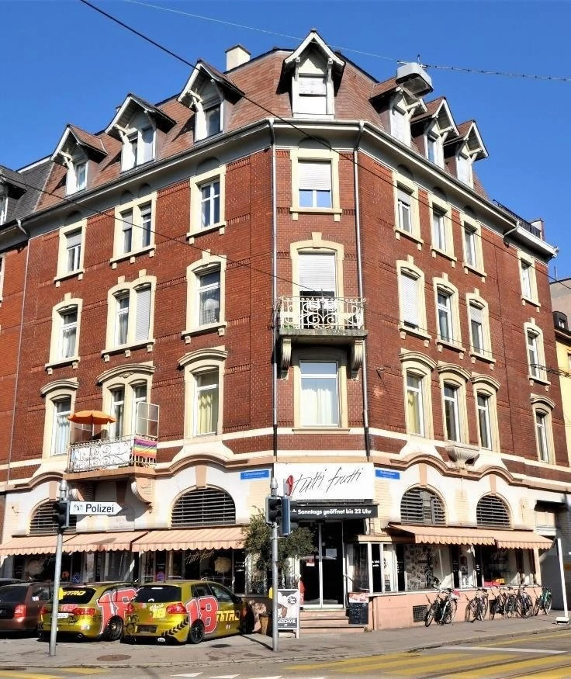 Charmante Altbauwohnung im Gundeli sucht neue Mieter