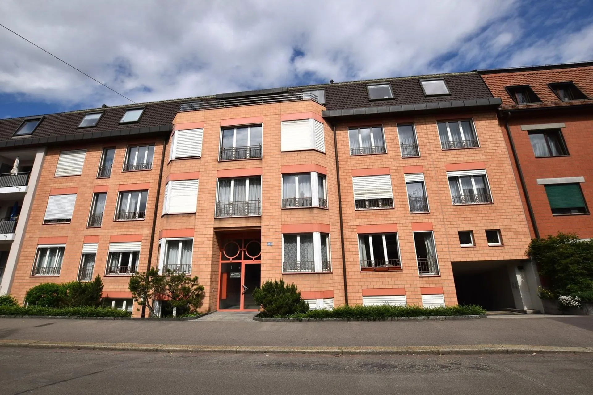 Grosszügiges Doppel-Atelier im Gellert