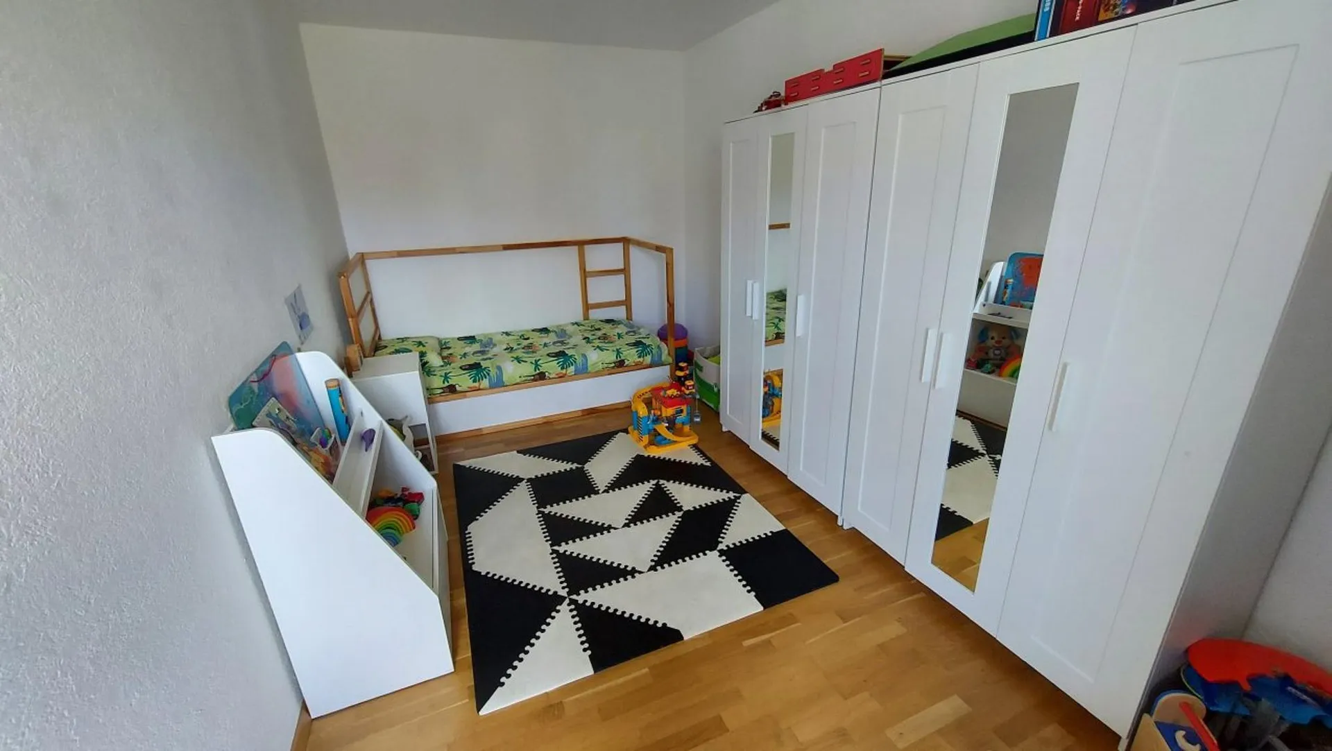 Image 7