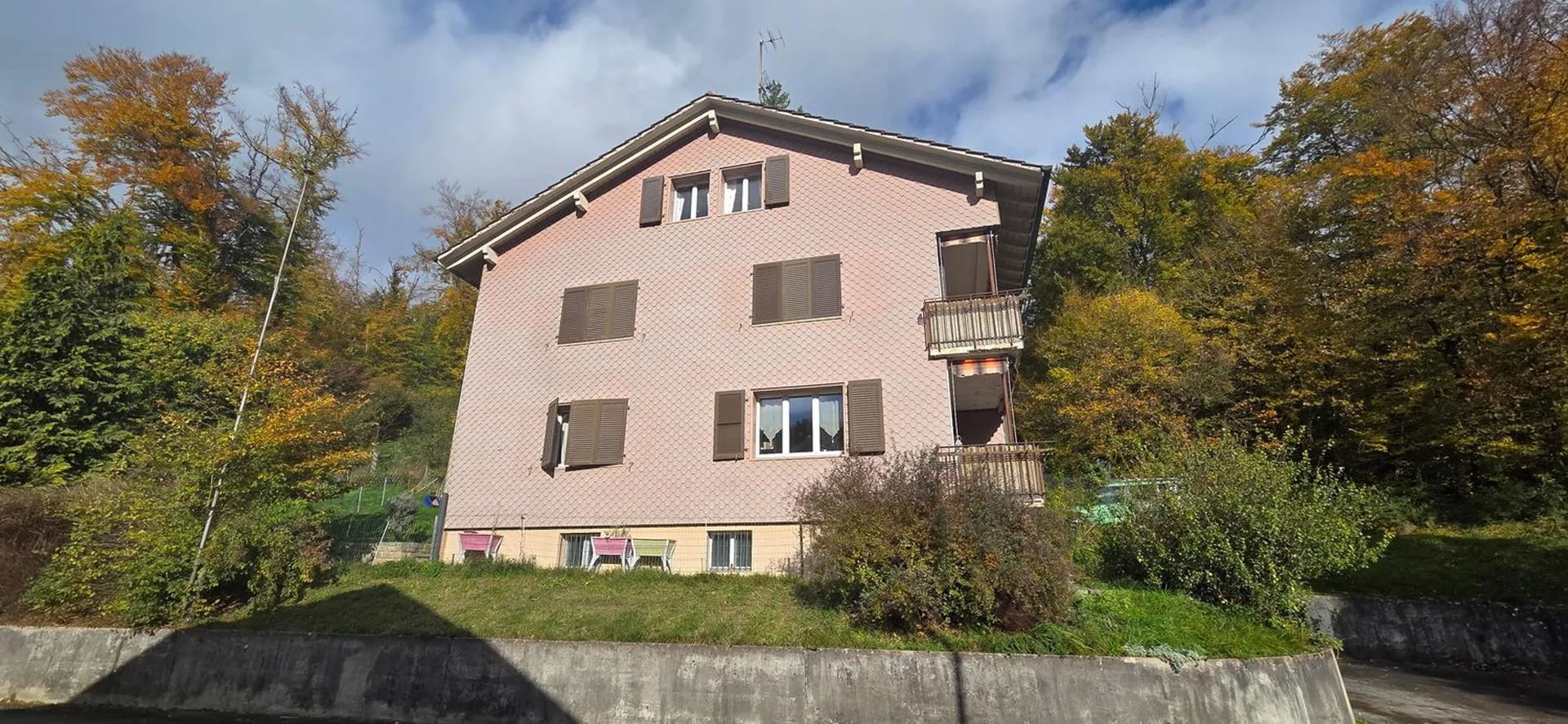Image 12