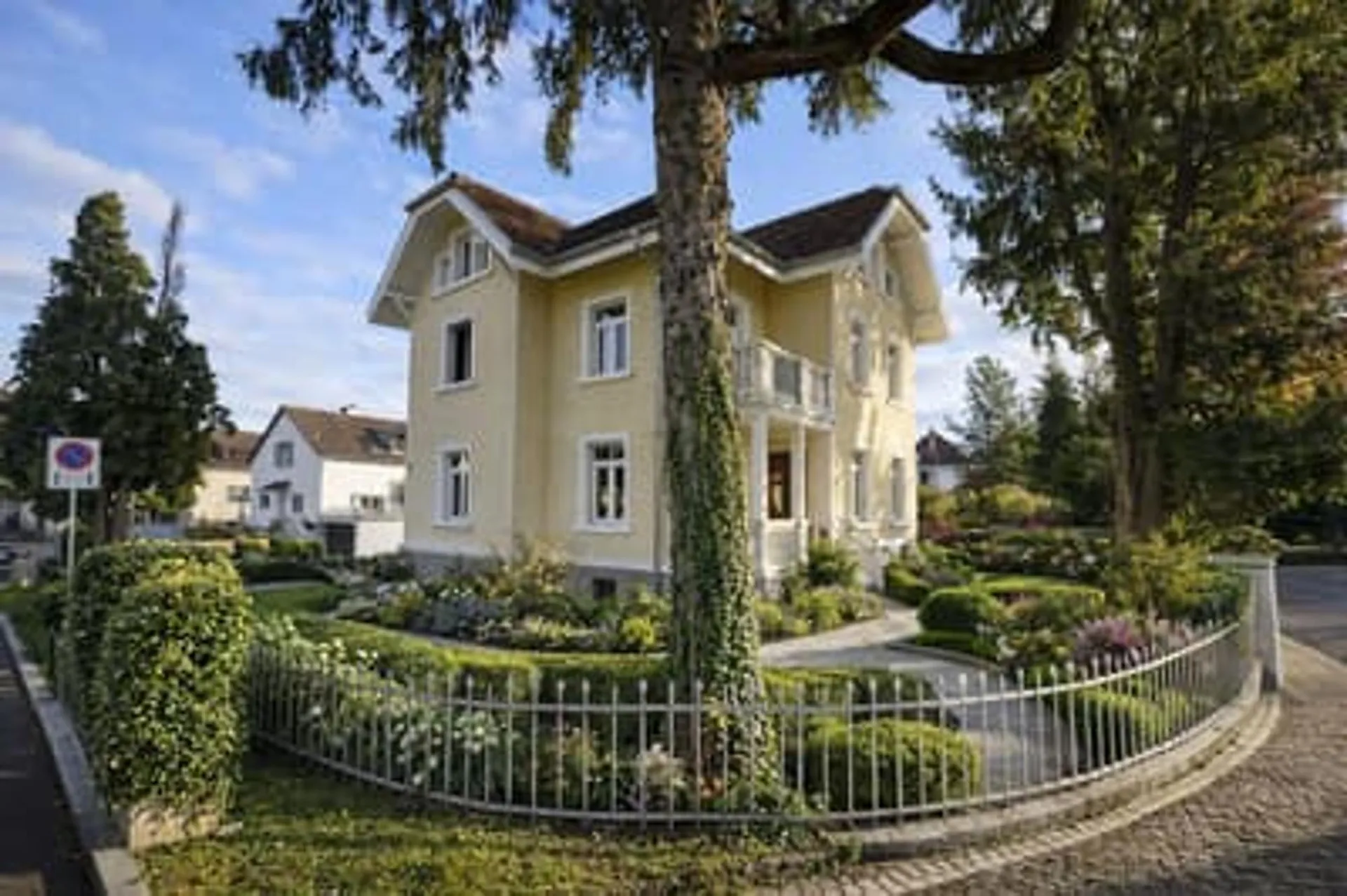 Maison de maître - projet de rénovation sur mesure inclus – fort potentiel à Delémont