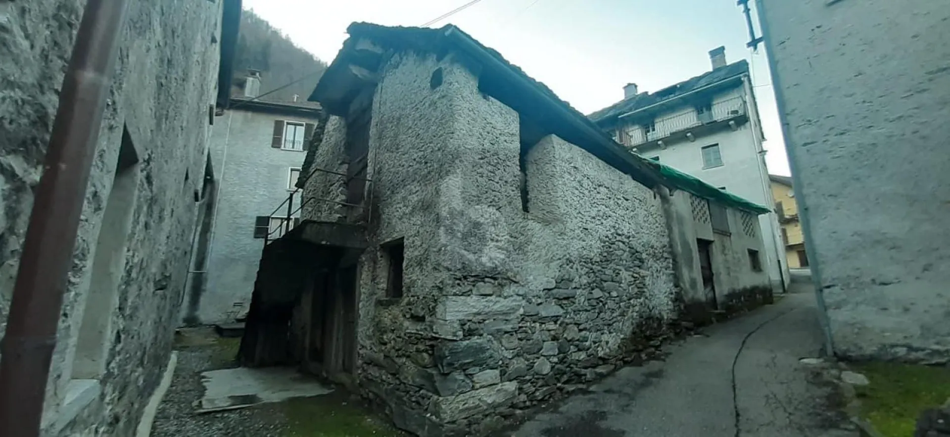 Rustic to be renovated