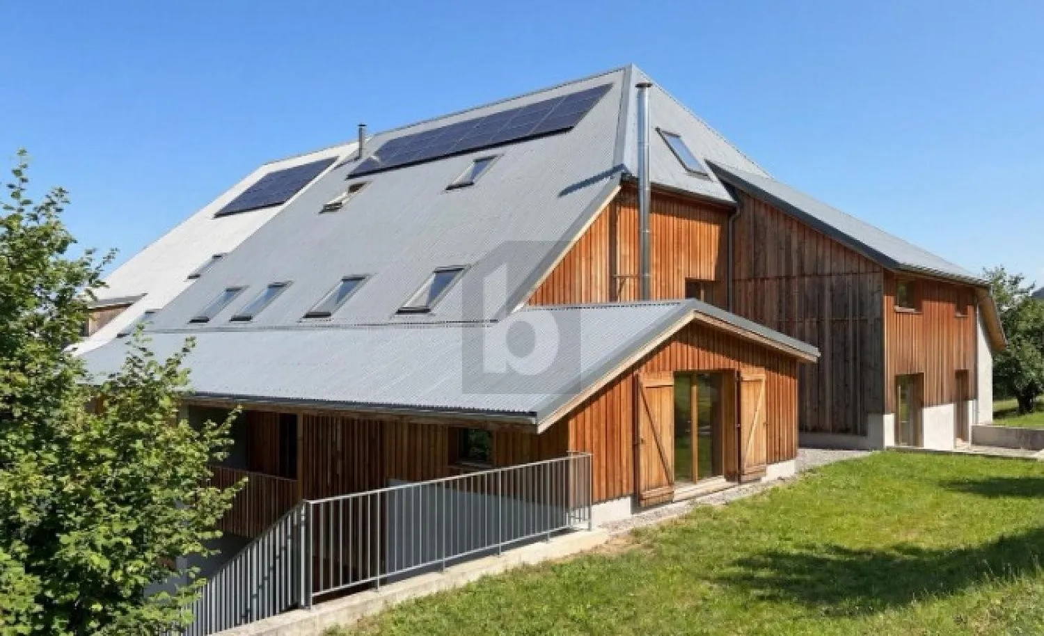 ÉLÉGANT, MODERNE & FAMILIAL