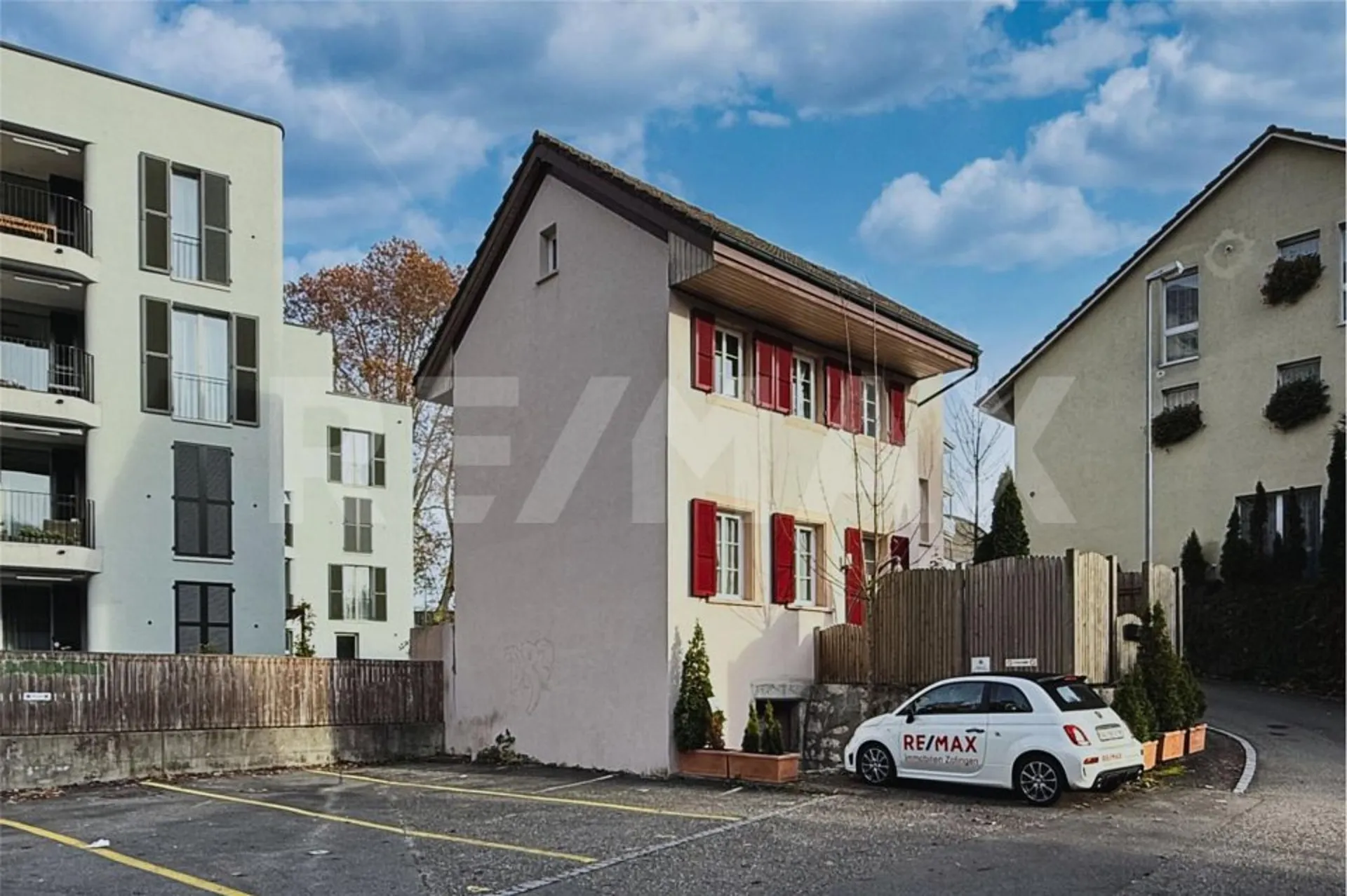 Ihr neues Zuhause mit Geschichte und Charme sowie mit Blick auf die Festung Aarburg