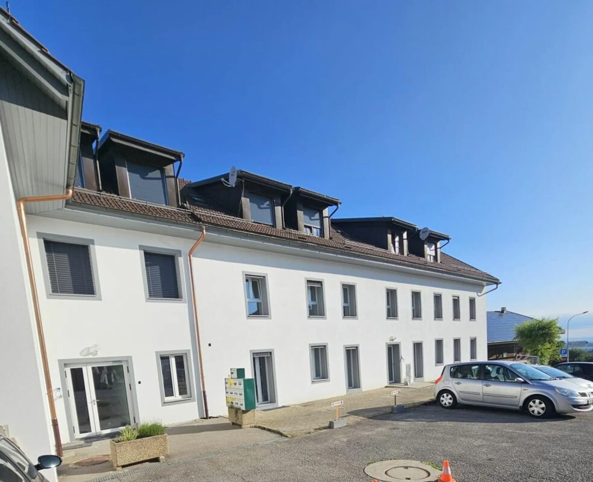 VUISTERNENS-EN-OGOZ / Studio