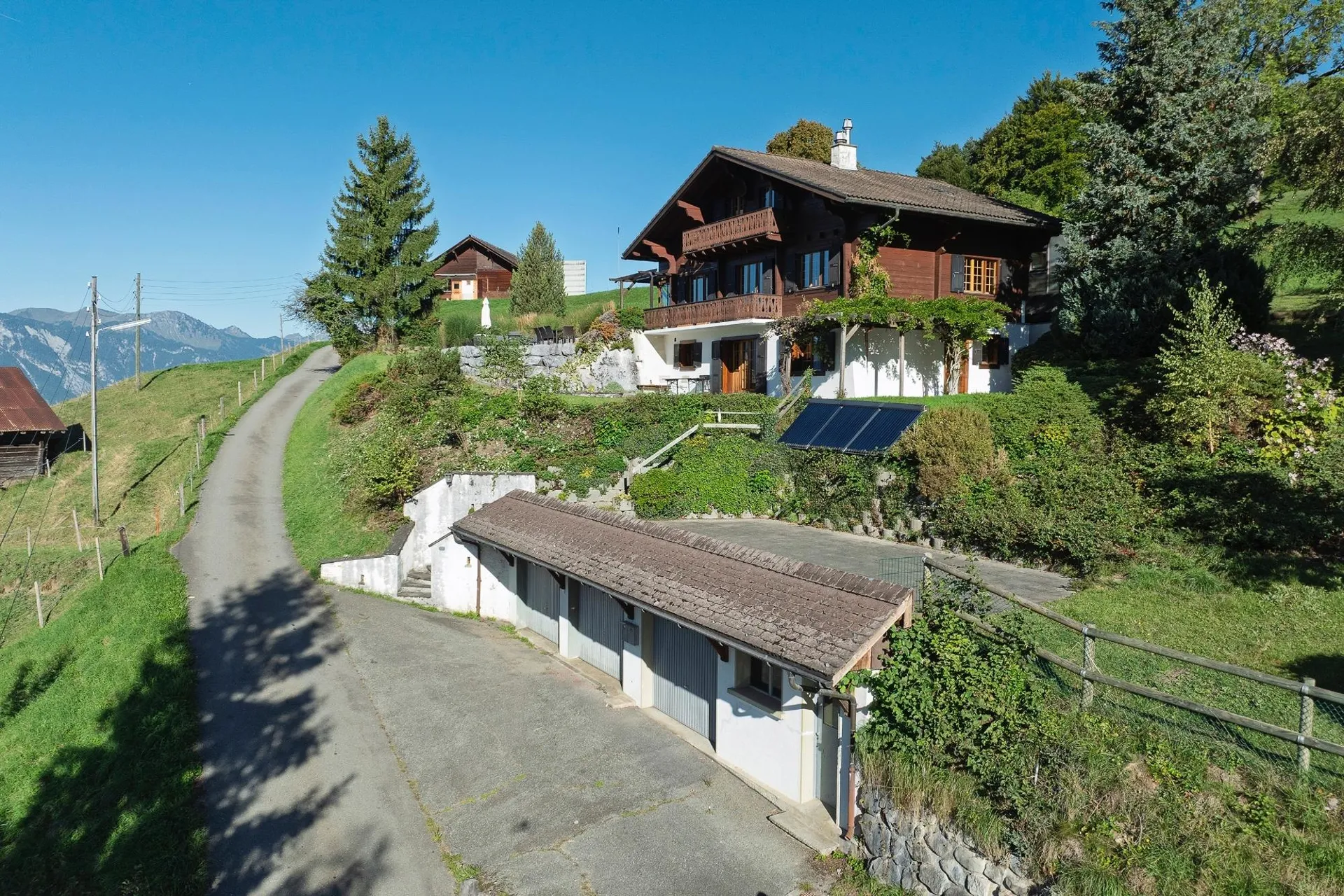 Einzelchalet mit 7.5 Zimmern, 3 Minuten mit dem Auto von Gryon/Barboleuse entfernt