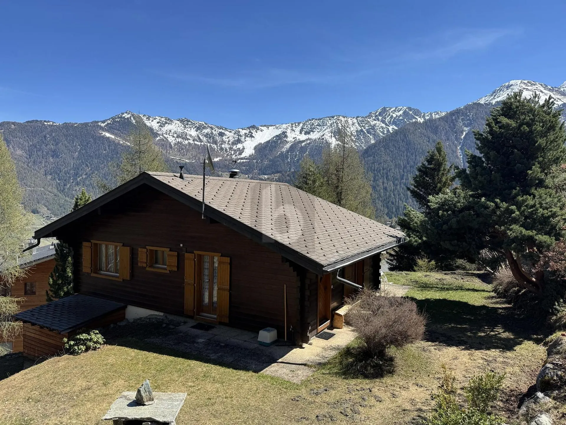 PLEIN DE CHARME, VUE DÉGAGÉE ET CALME