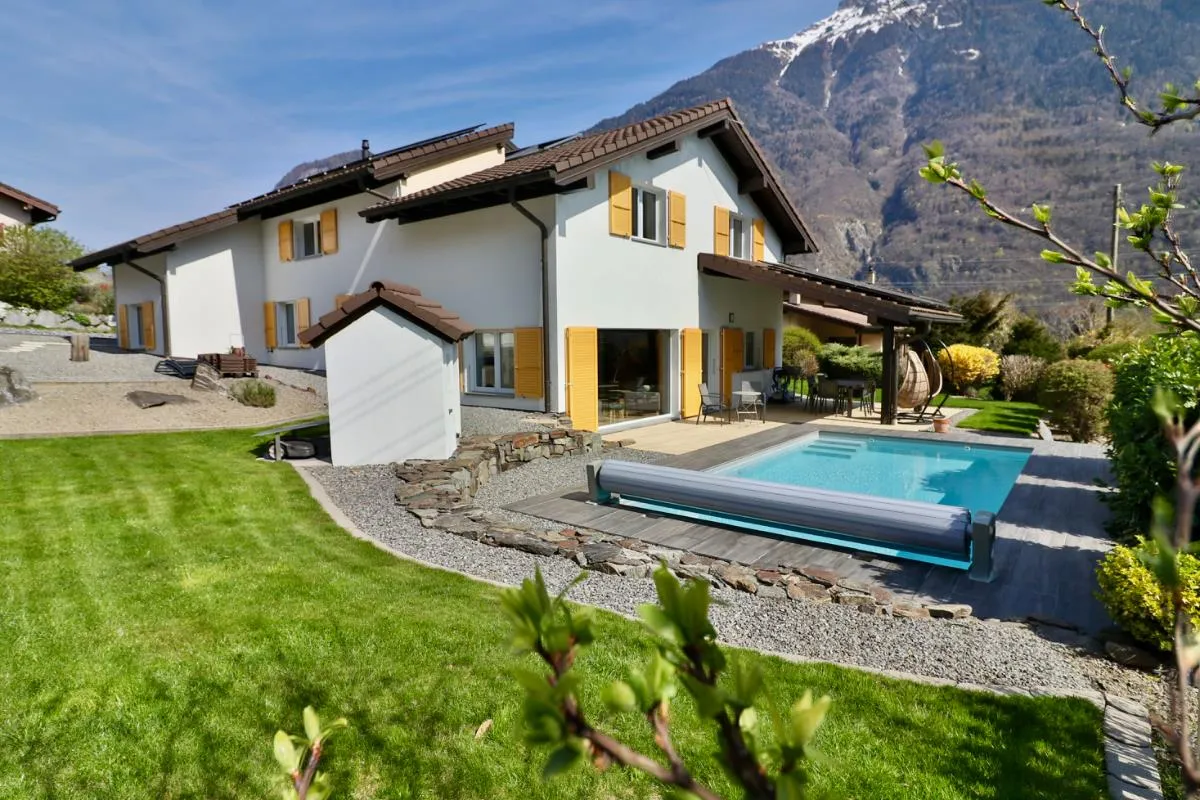 Exclusivité – Magnifique villa individuelle de 6.5 pces 100% autonome en énergie.