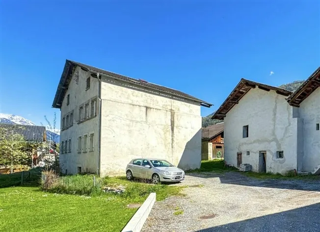 18-Zimmer Maison de village in Agarn