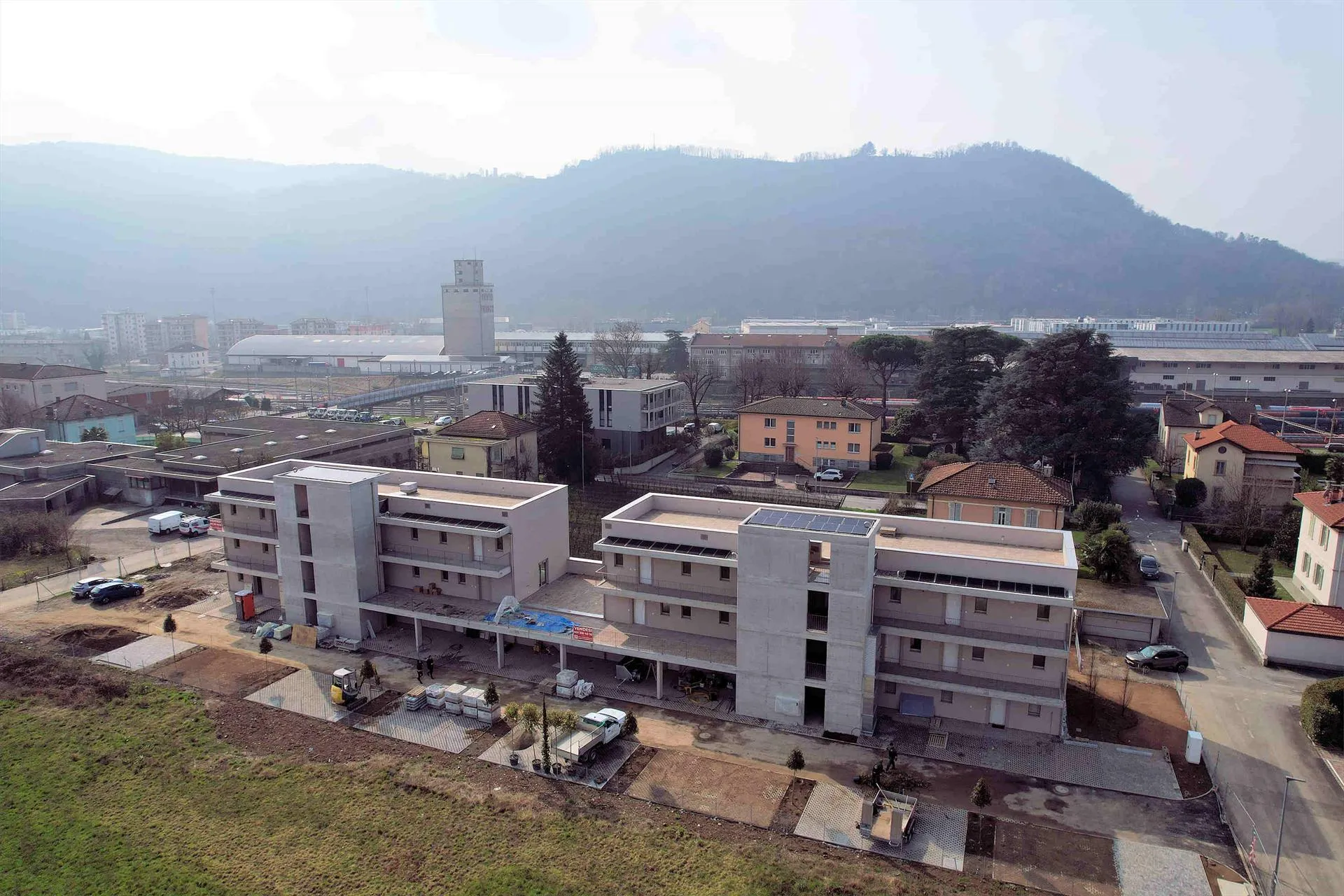 Nuovo appartamento con grande terrazza in zona comoda e strategica