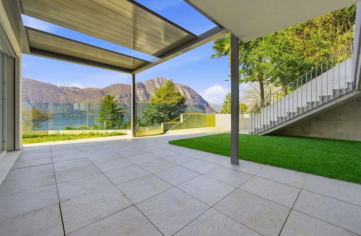 Residenza Ceresio 52: appartamento vista lago con giardino | Reside...