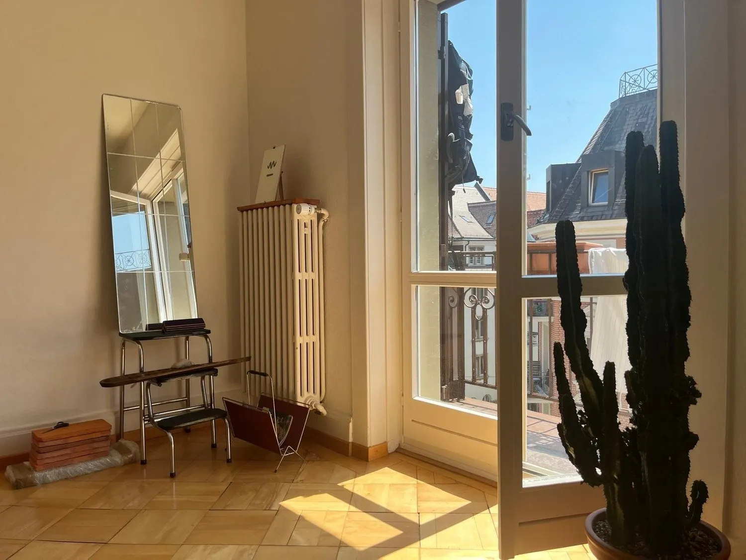 3 ZI-WOHNUNG IN ZURICH (ZH), MÖBLIERT, TEMPORÄR