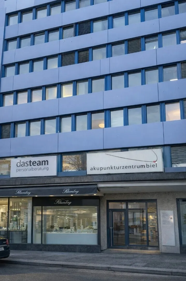 Zentral in mitten von Biel!