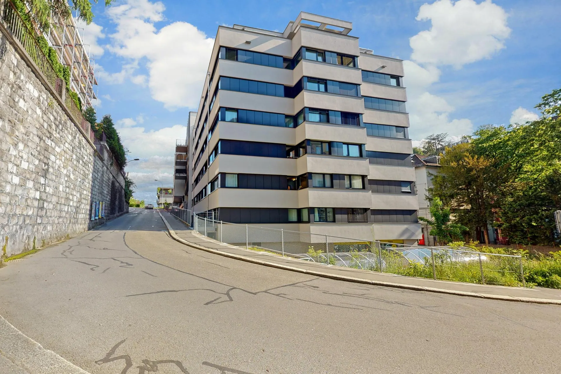 Befristet bis 31.03.2027 - Moderne Attikawohnung im Herzen von Luzern