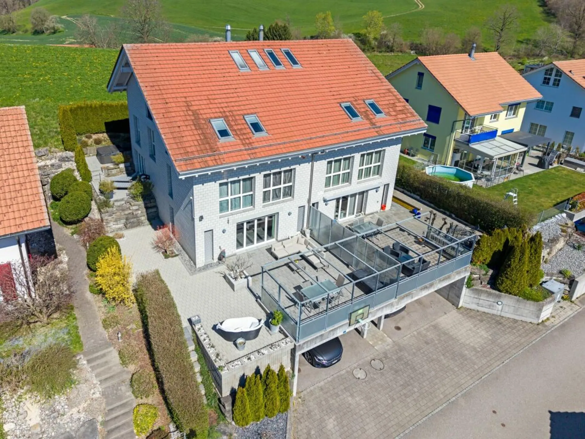 7.5-Zi. Familientraum am Südhang von Krauchthal