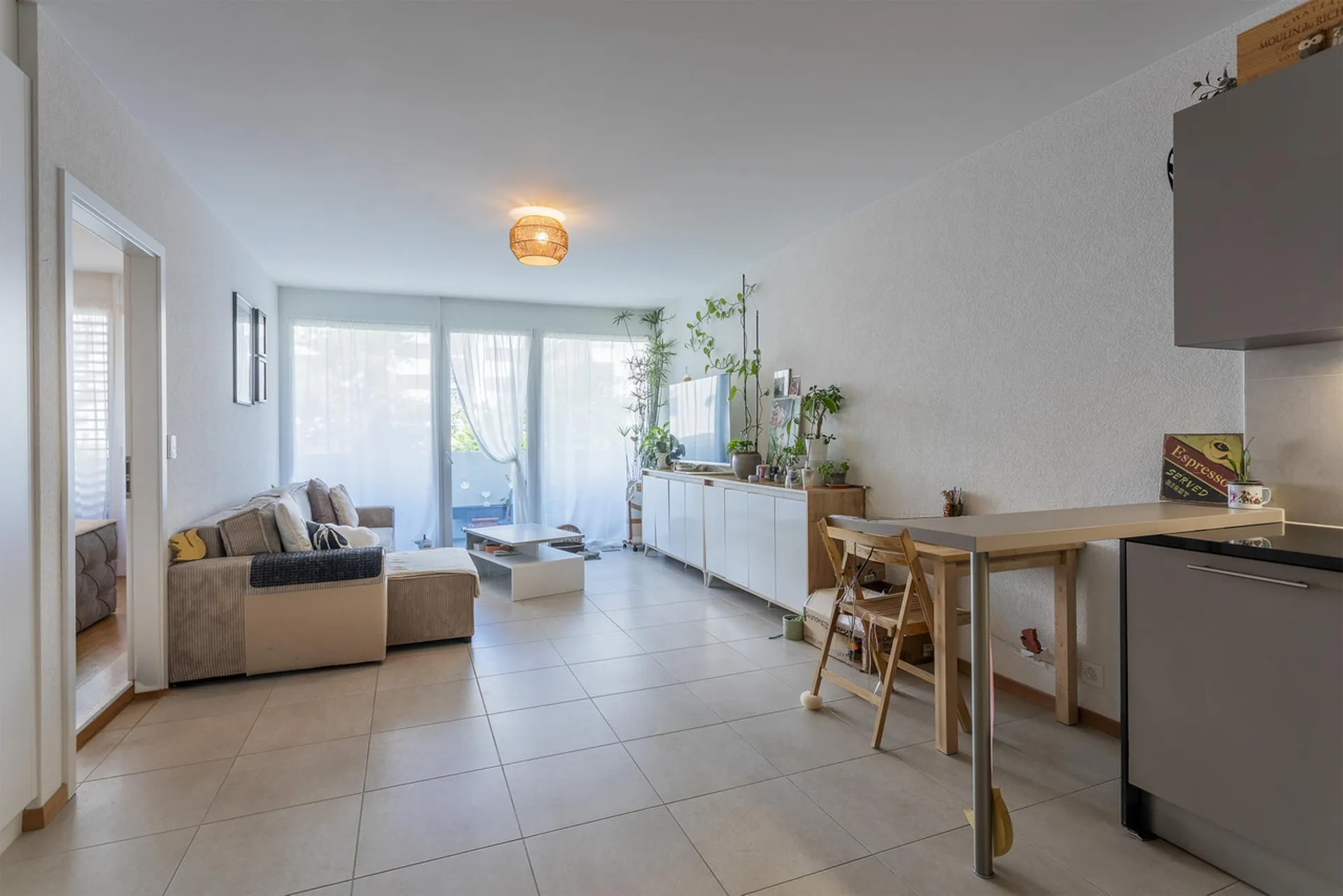 Charmant 2,5 pièces avec balcon au centre-ville de Morges
