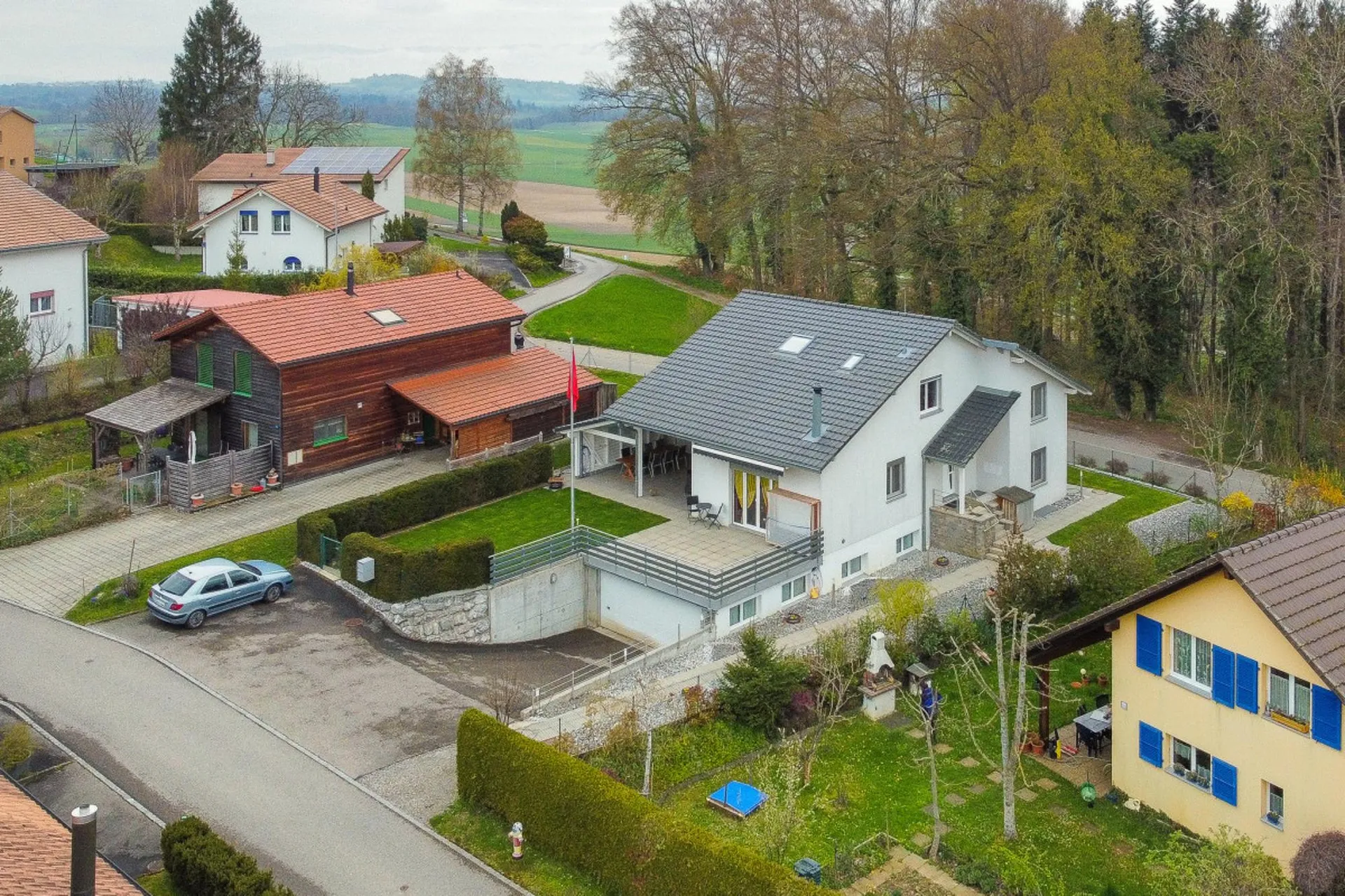 Corjolens : grande villa de 6.5 pièces avec 2.5 P indépendant
