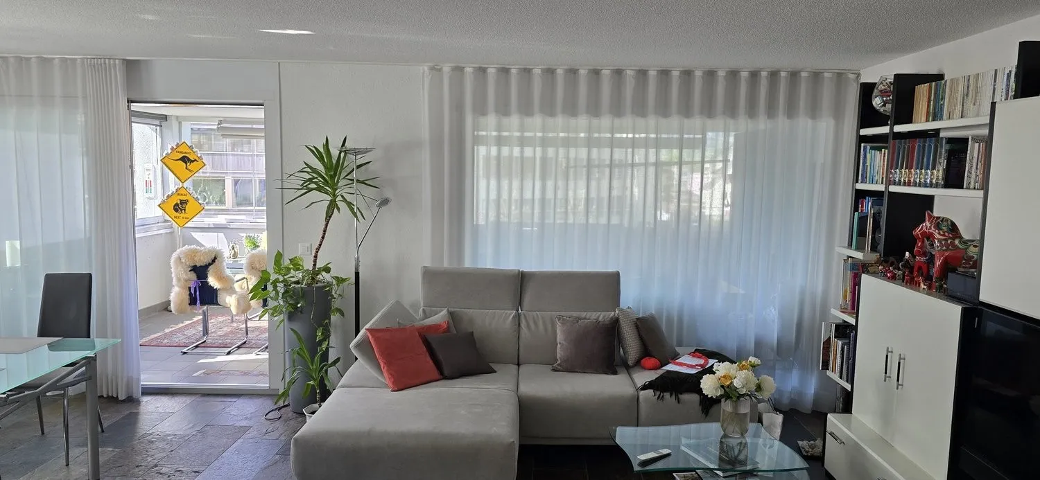 2½ ZI-WOHNUNG IN NÄNIKON (ZH), MÖBLIERT, TEMPORÄR