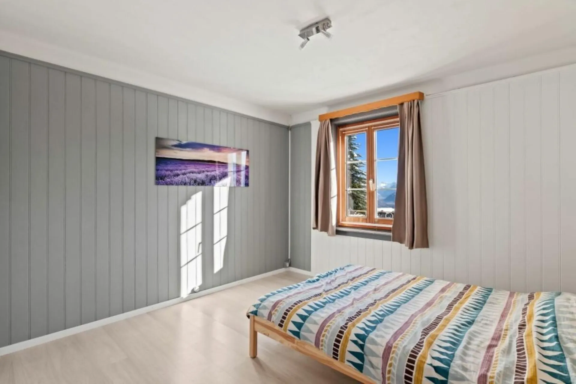 Image 9