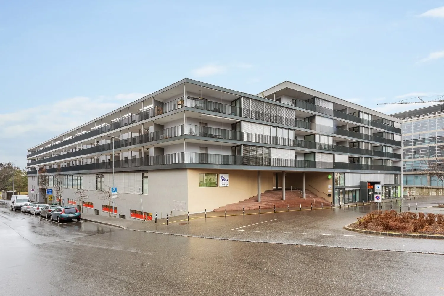 Dépôt de stockage de 213 m²