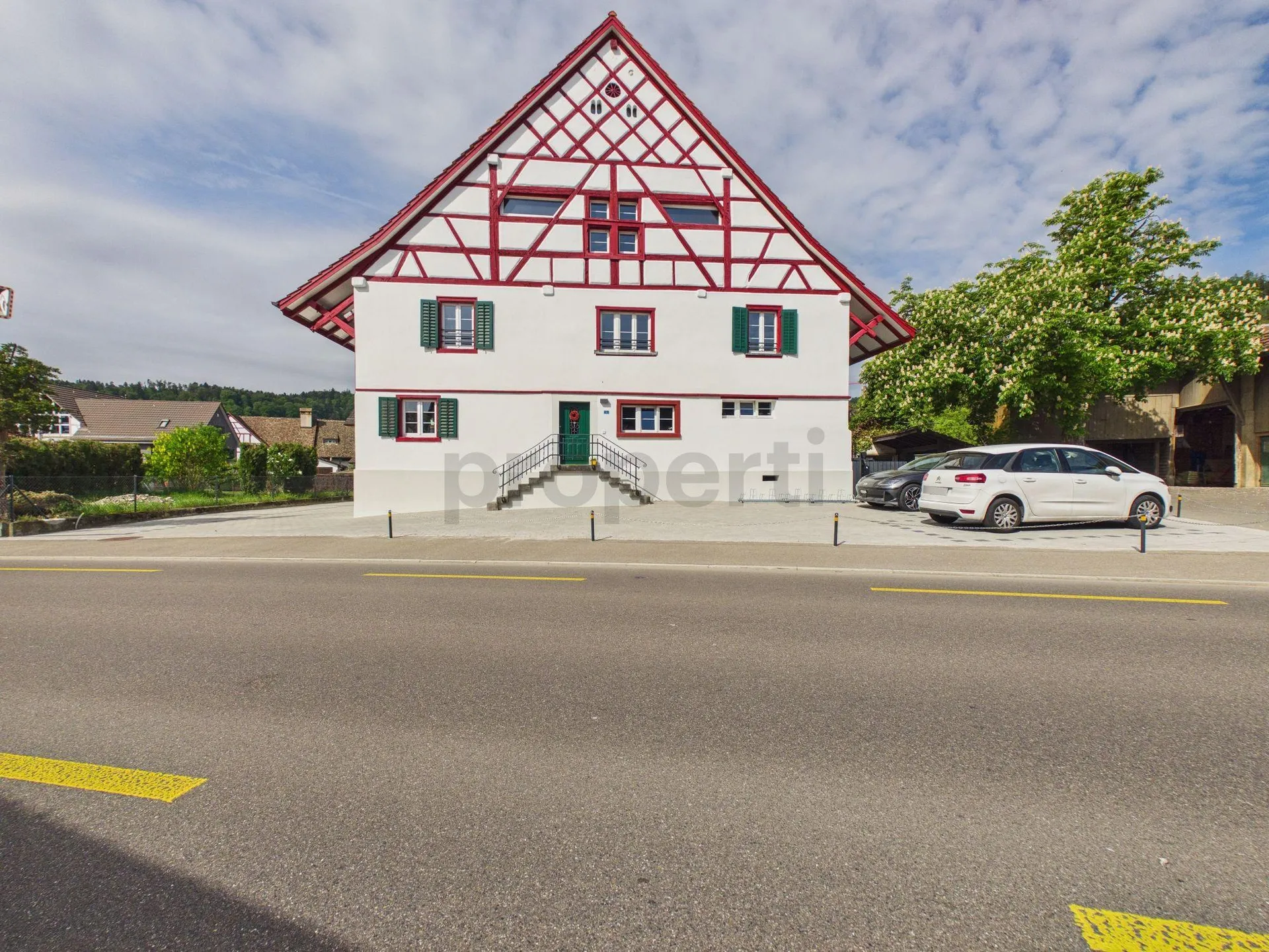 173 m² Wohngefühl - aussergewöhnliche Maisonettewohnung