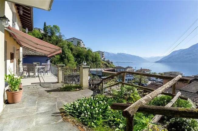 Eine Aussicht, die man jeden Tag von der Terrasse Ihres Hauses genießen kann