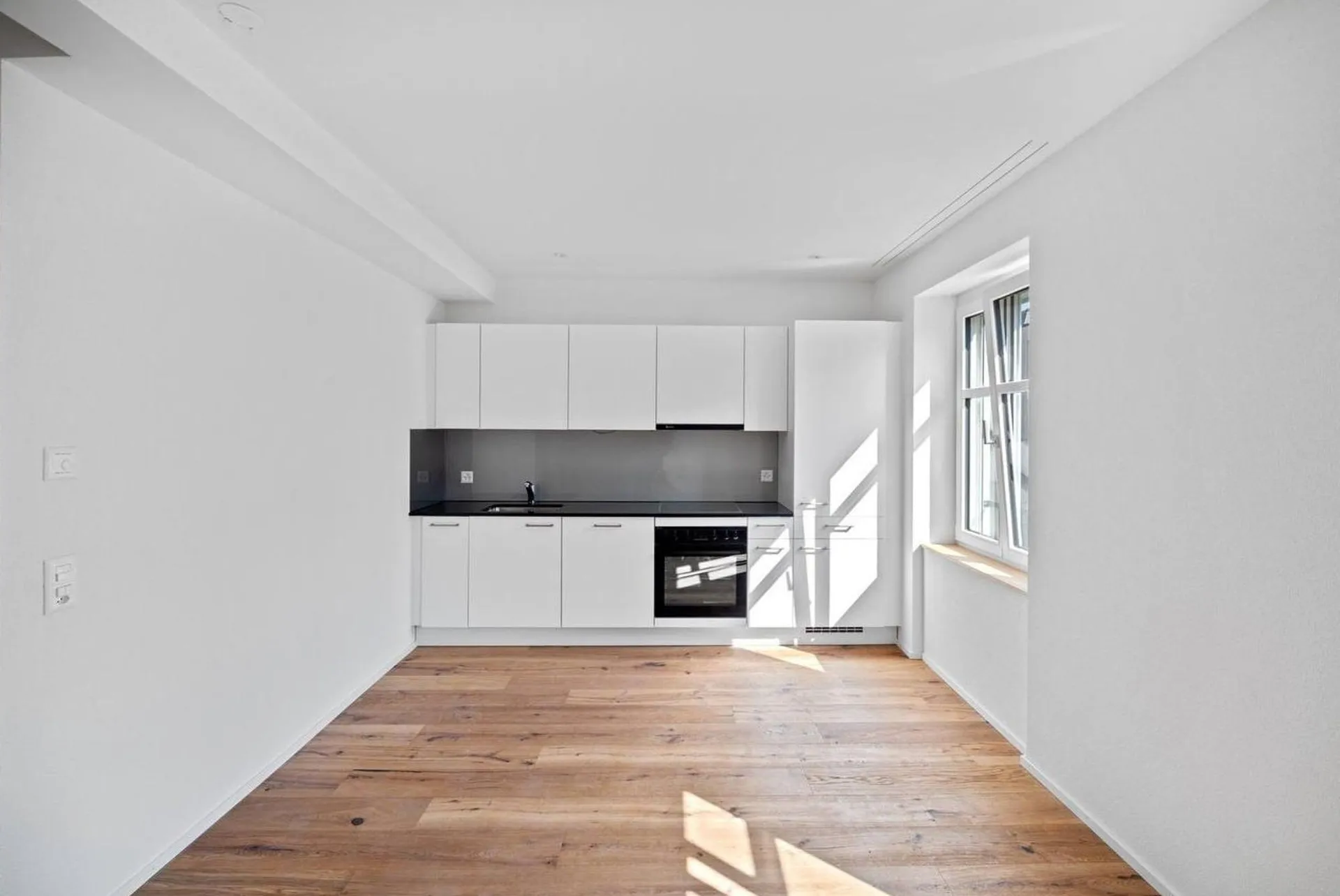 MODERNE 2.5-ZIMMERWOHNUNG NÄHE MUSICAL BASEL