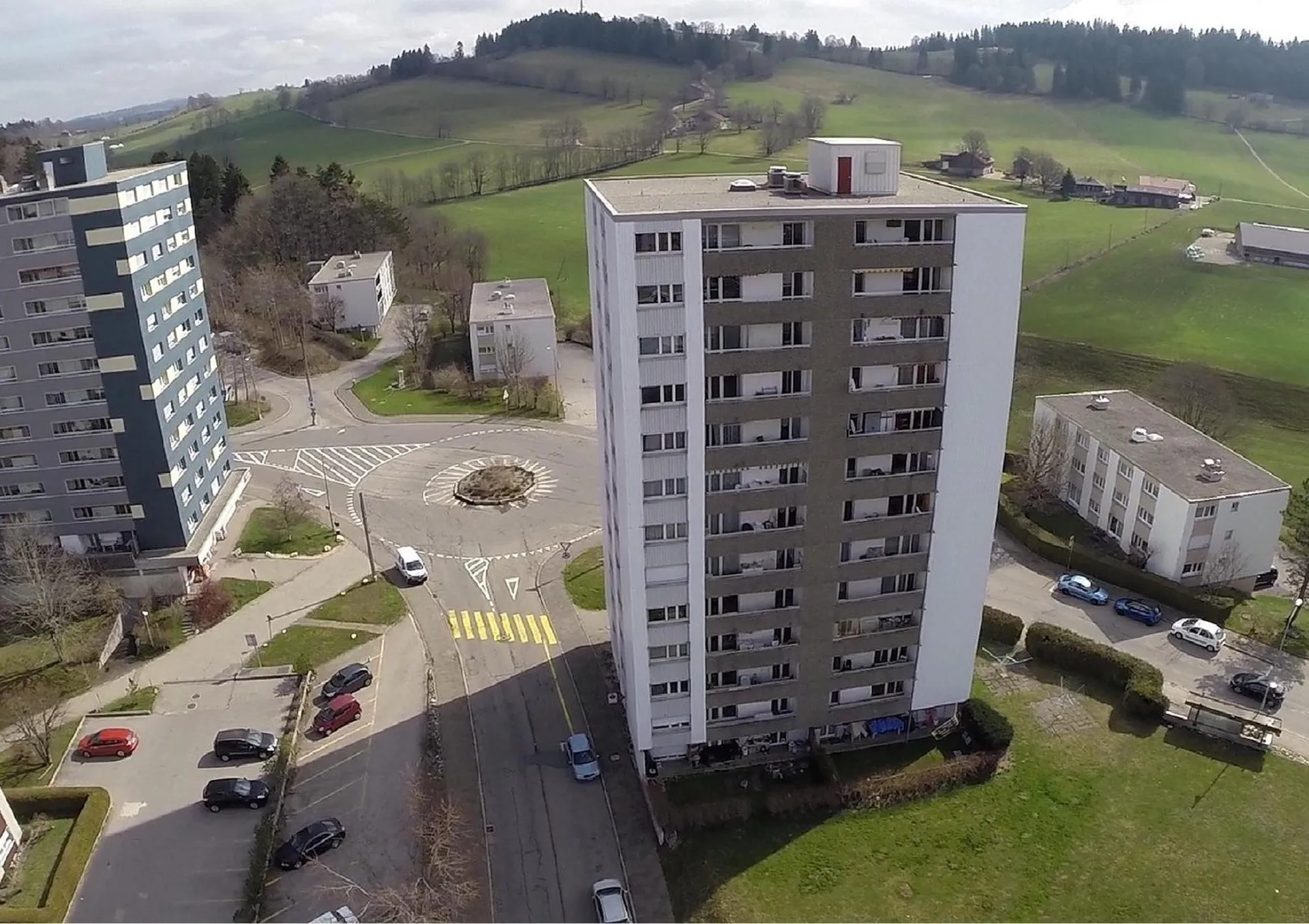 Auf den Höhen von La Chaux-de-Fonds, wartet dieses 4.5-Zimmer-Appartement auf Sie!