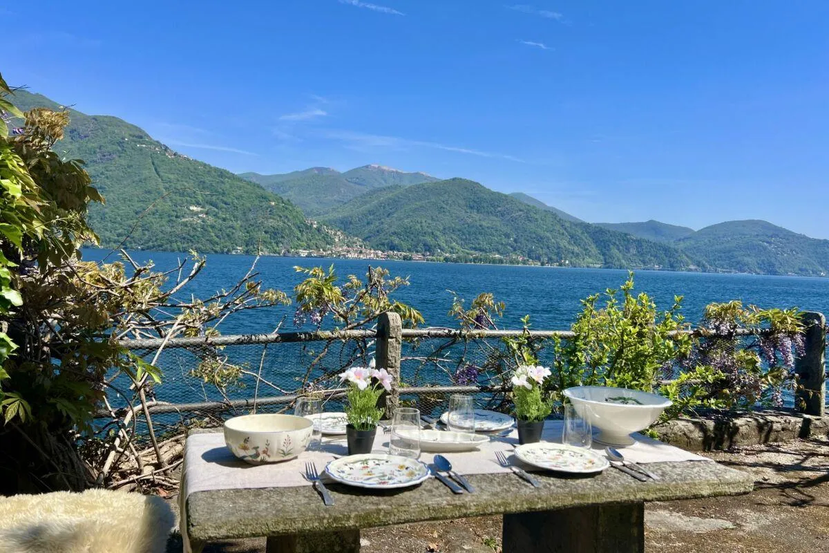 Villetta direkt am See mit eigenem Strand und Seezugang / Cannobio ...