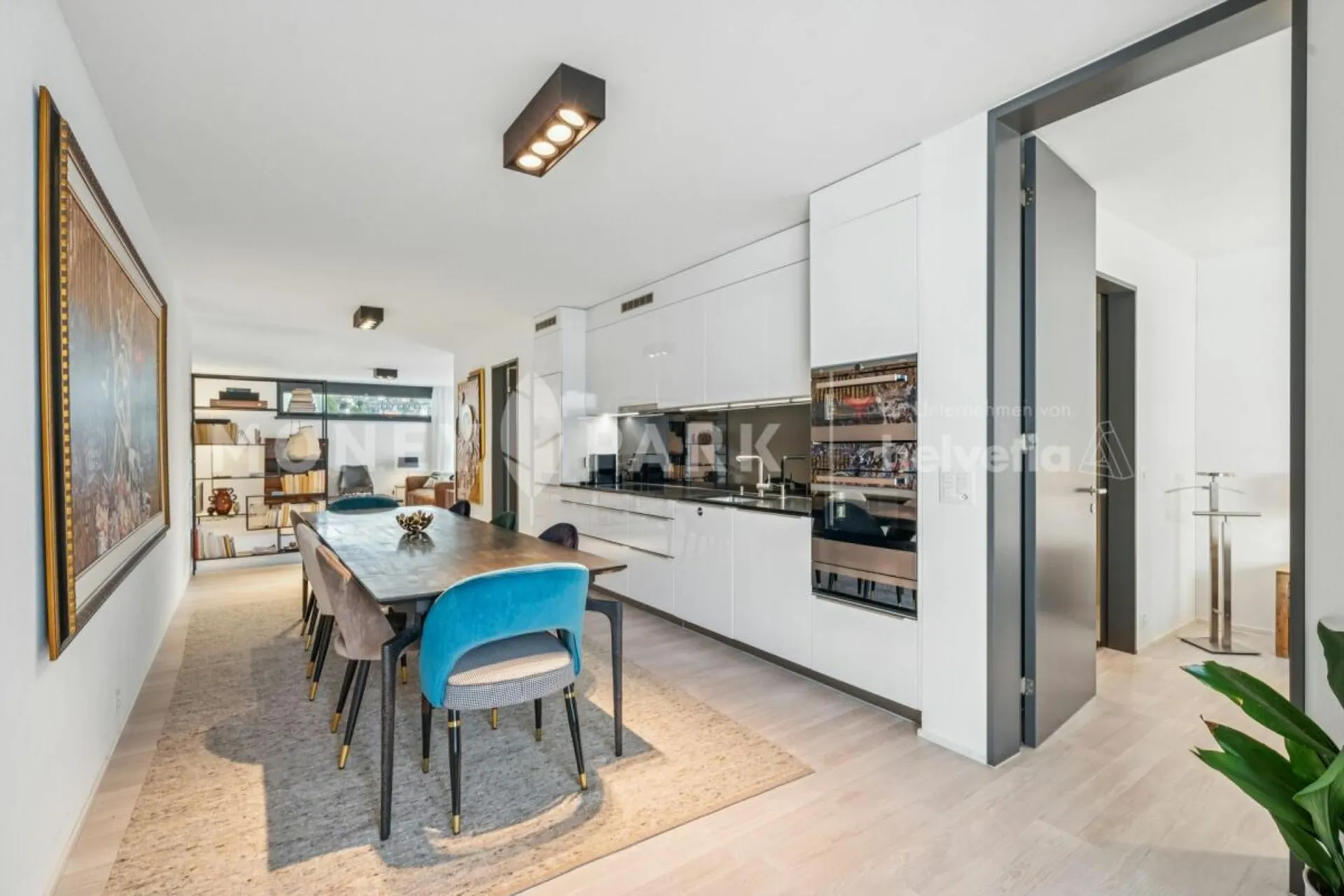 Exclusive 2.5-room apartment with two large terraces and plenty of privacy