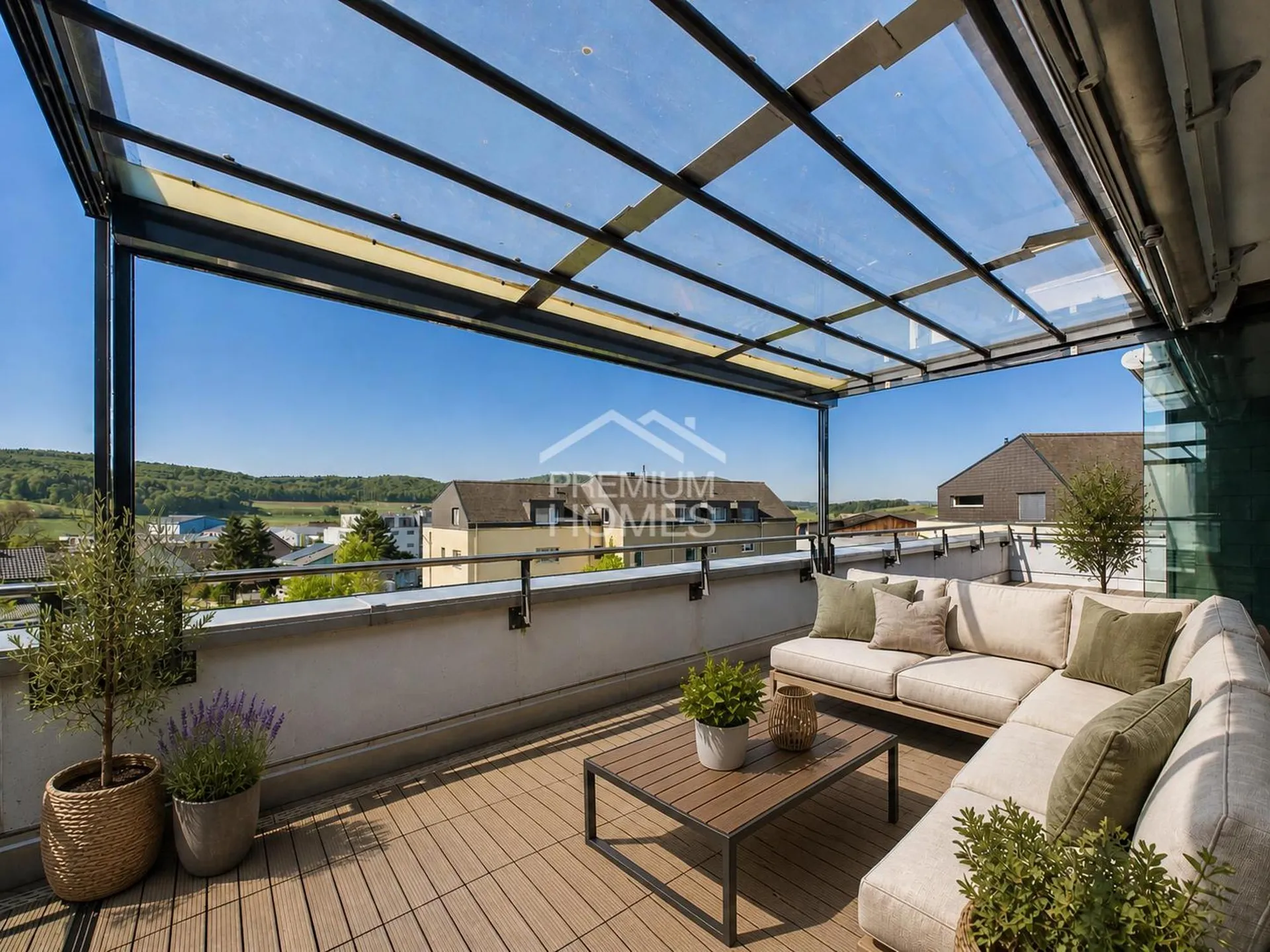 Stilvolle Attikaperle mit sonniger Terrasse