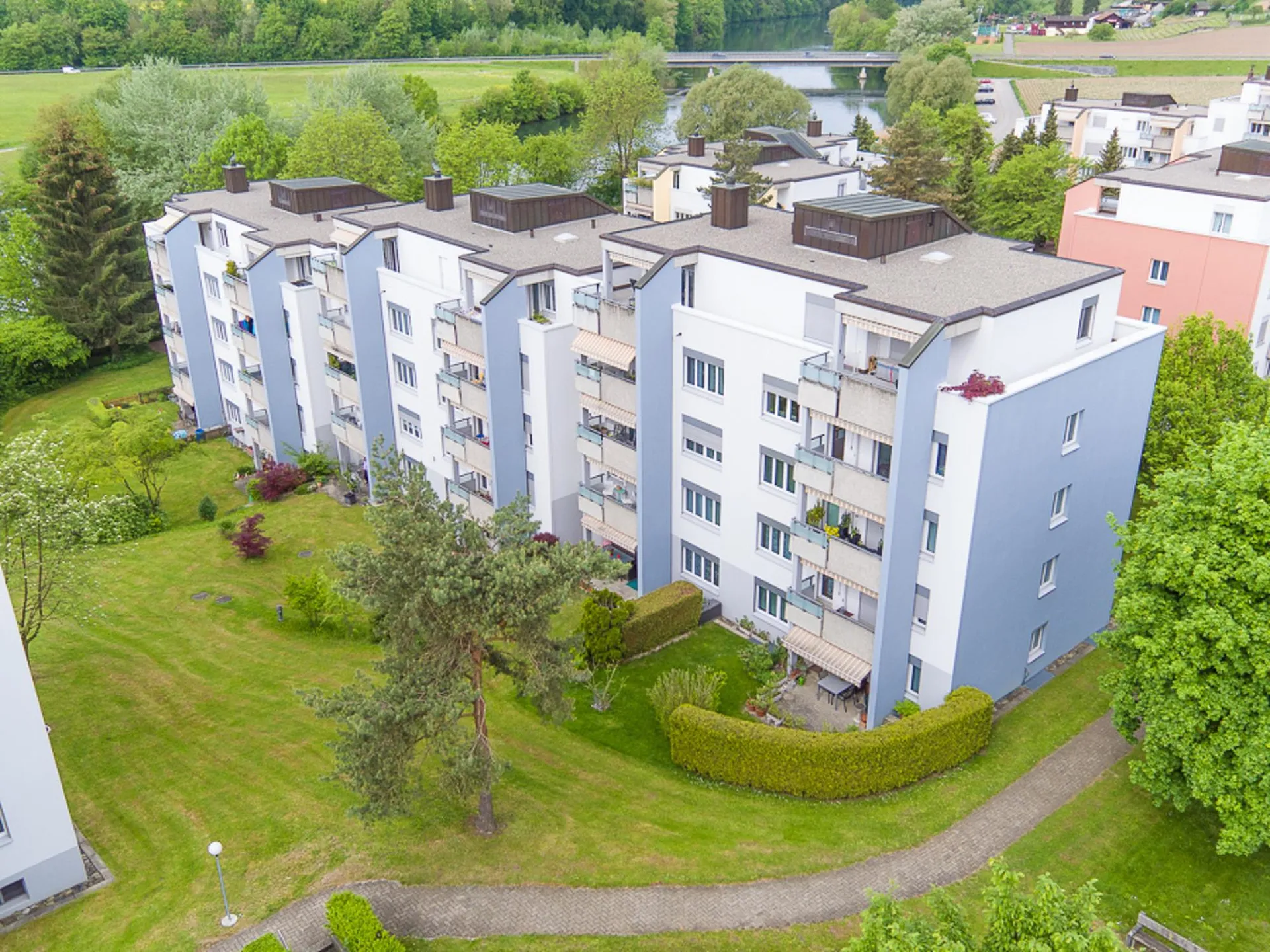 Nah an der Limmat - familienfreundliche Liegenschaft