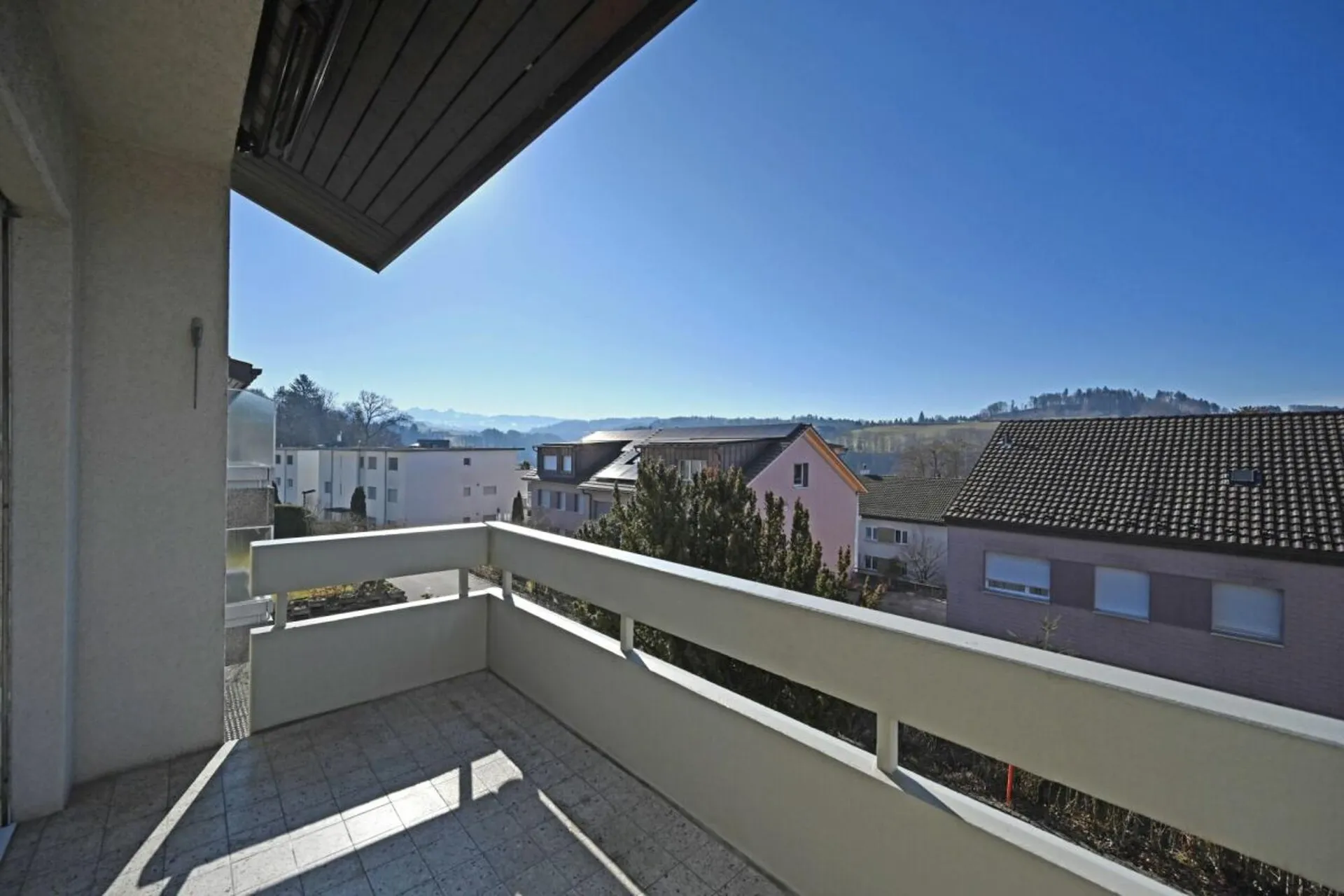 Sanierte Familienwohnung in Thörishaus mit Garage und Aussenparkplatz