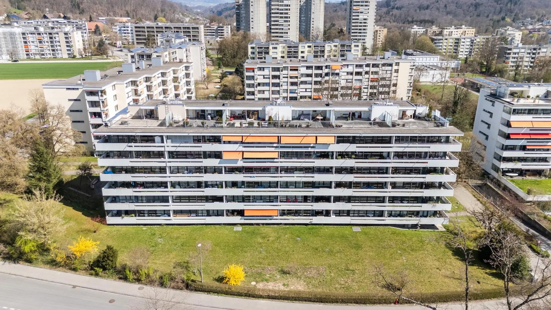 Appartement moderne avec style et vue panoramique