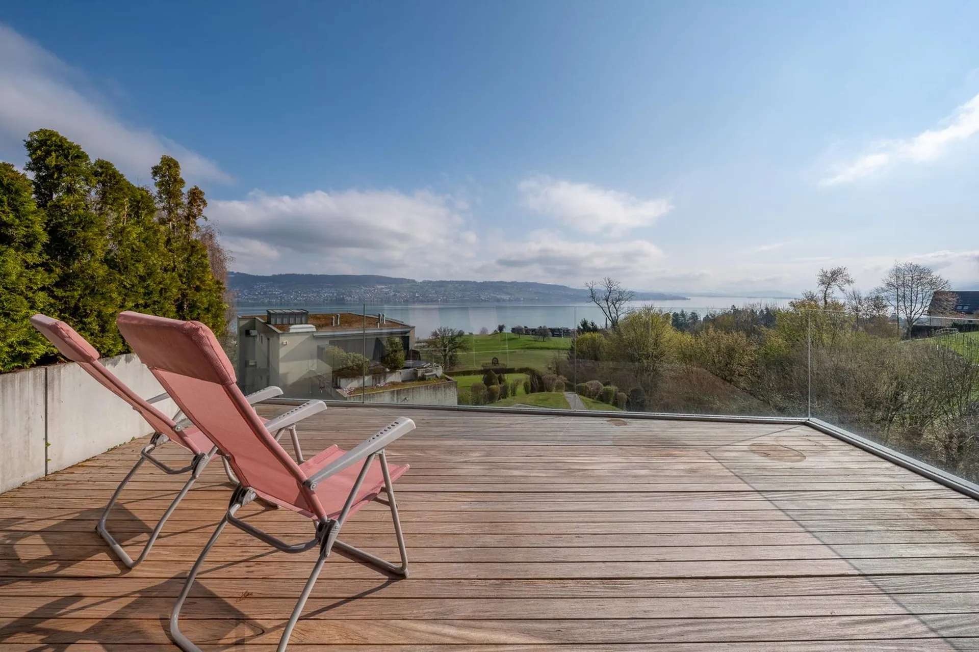 EXCLUSIVE EVERGREEN, 5.5-room single-family house with panoramic view