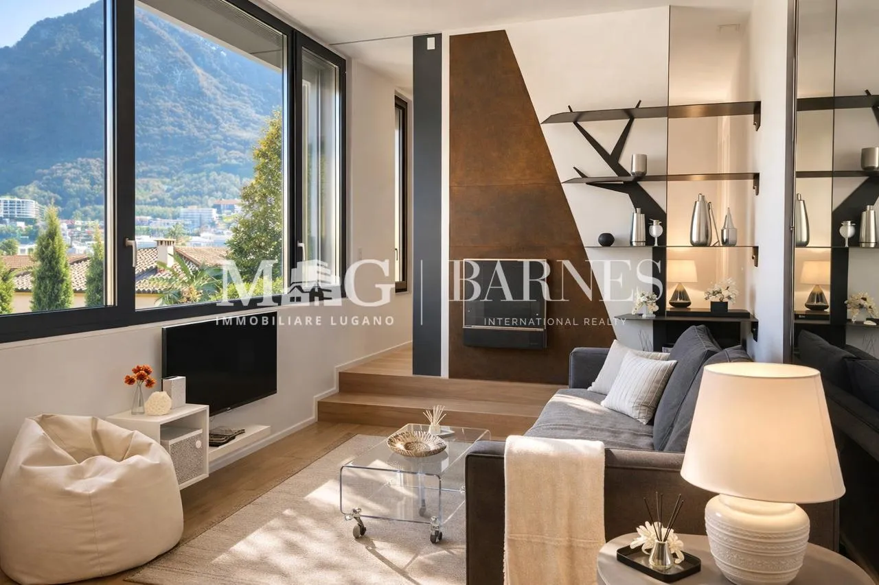Lugano Centro vicino LAC: Appartamento 2.5 locali vista lago