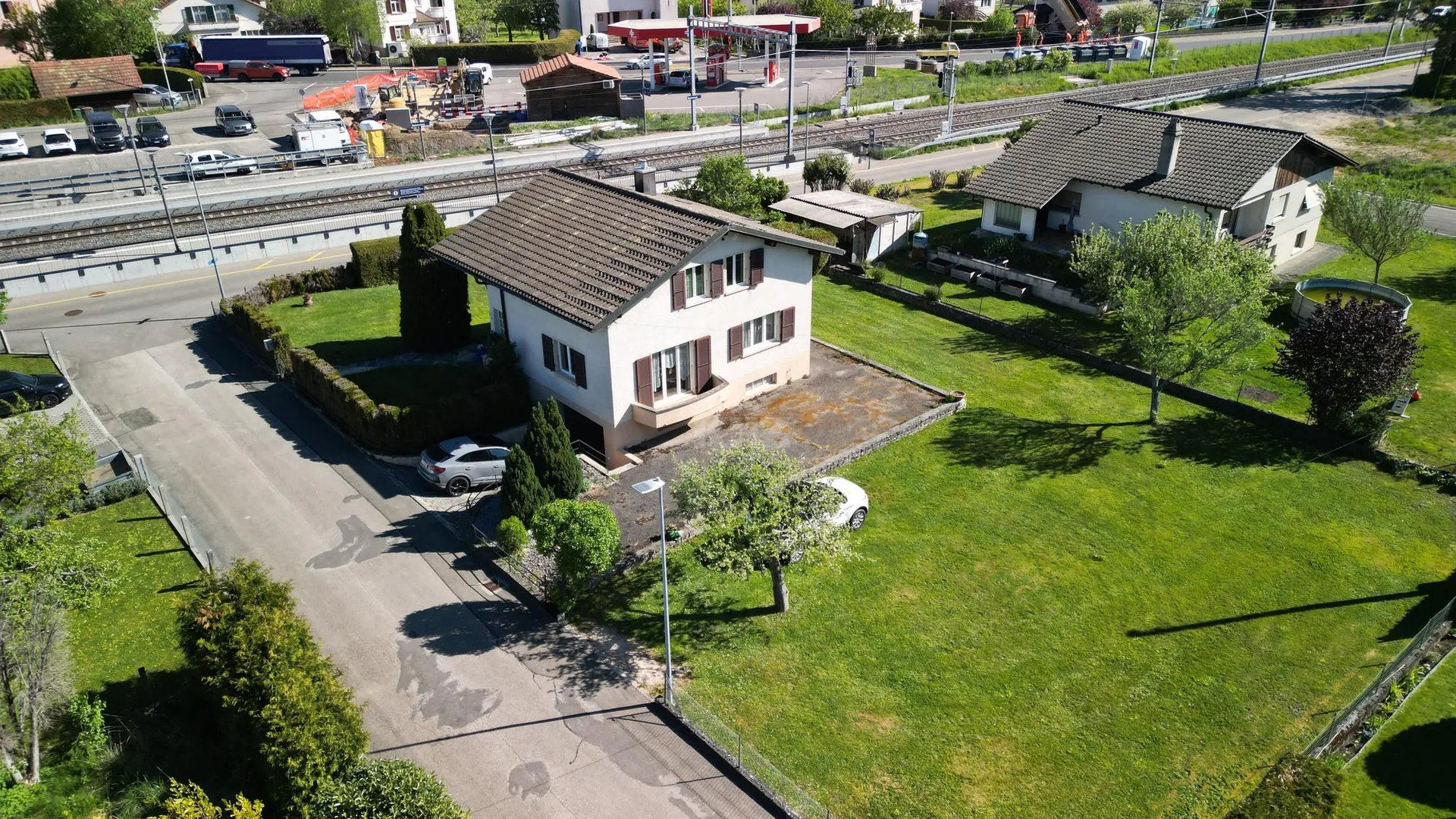 Image 12