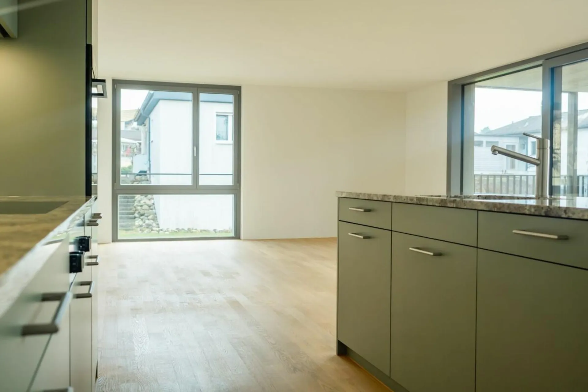 Newly built apartment with large covered terrace in the heart of Seedorf