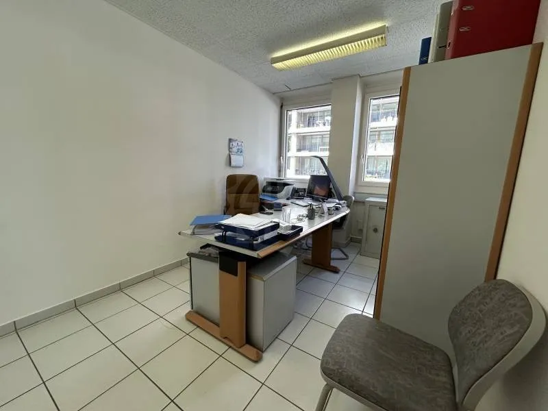 Image 10