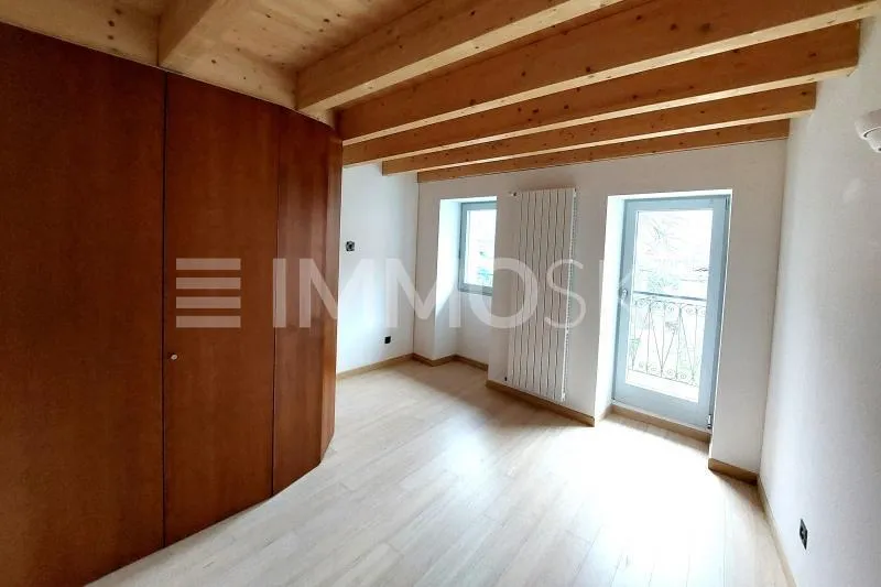 Moderno appartamento 3.5 locali con cantina, Biasca