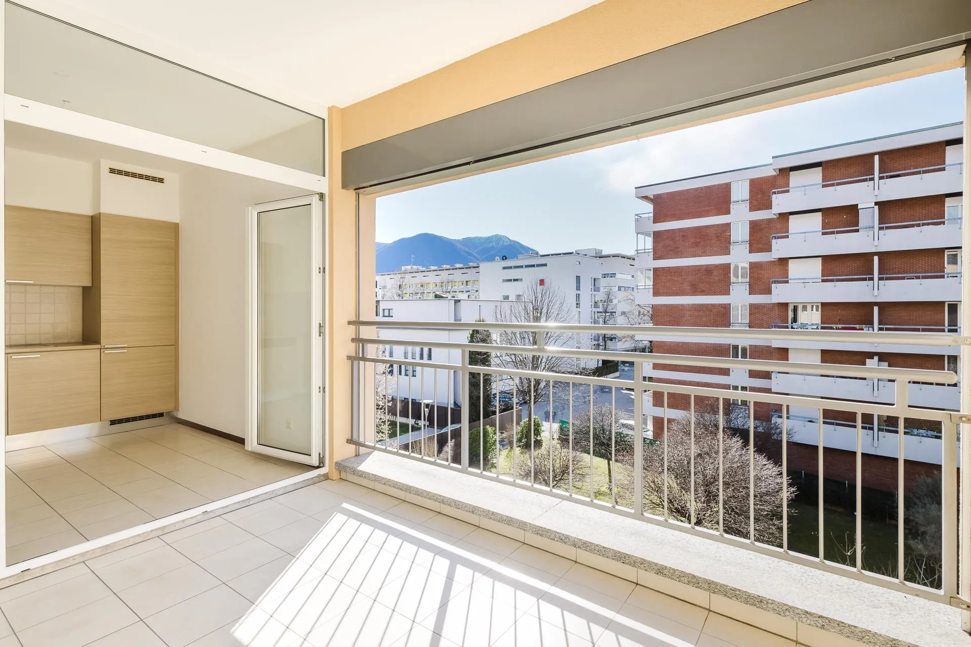 Luminoso appartamento in posizione strategica a Lugano