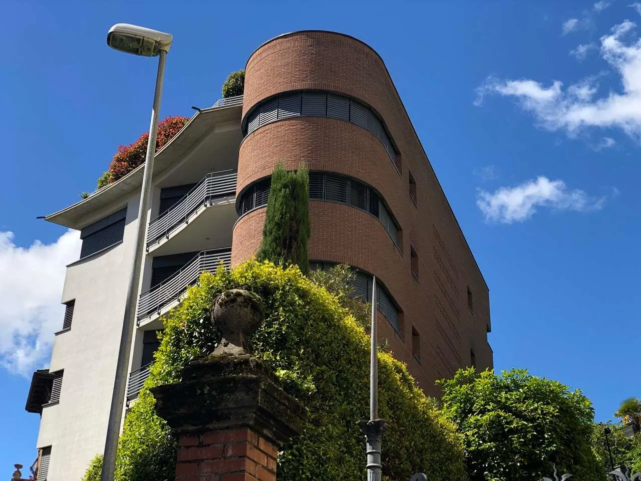 Image 12