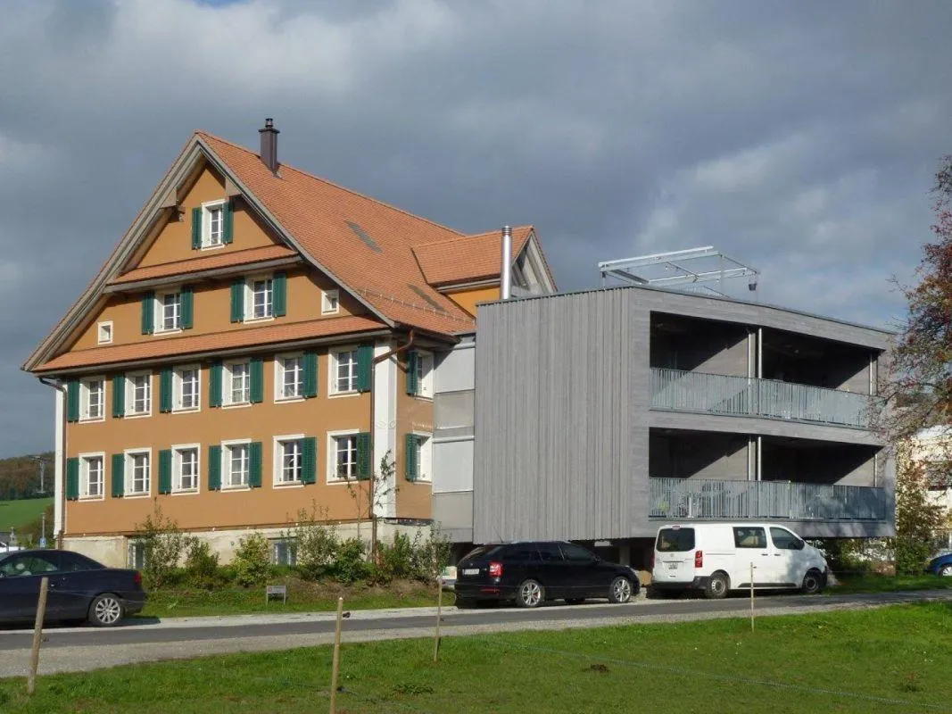 Image 10